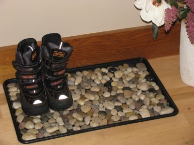 Pebble Boot Tray