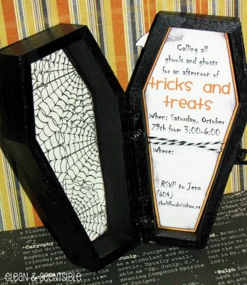 Fun Halloween coffin invitations. These would also work as cute treat boxes!