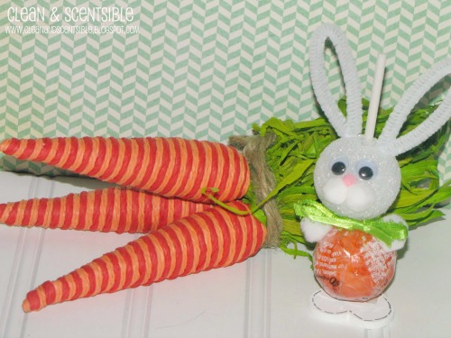 These Easter Bunny suckers are so cute!
