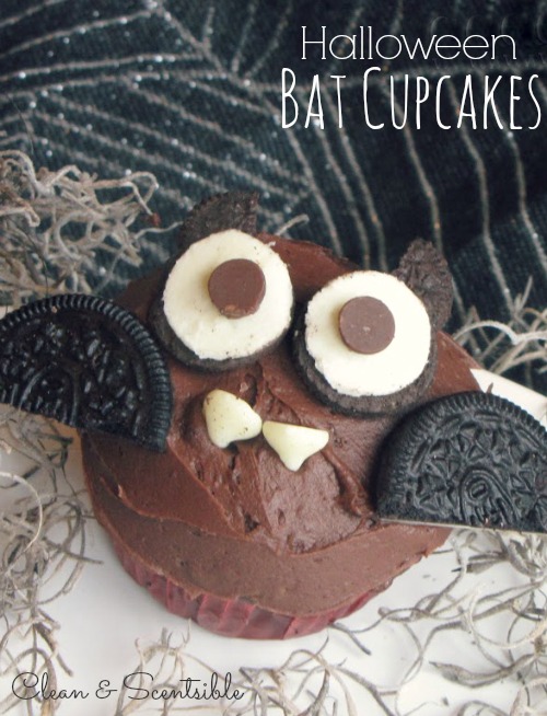 Halloween Bat Cupcakes - so cute!!