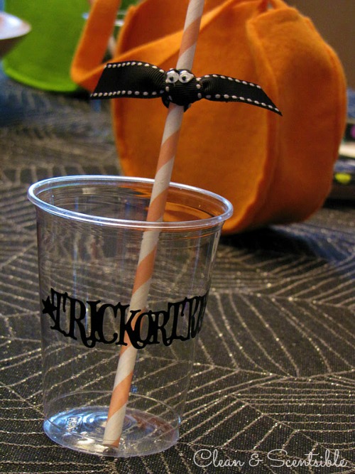 Tons of Halloween party ideas - food, decor, games, and kids' crafts!