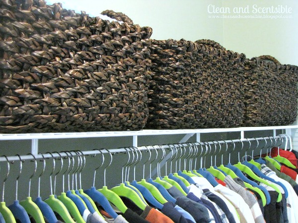 Tips for organizing kids' closets. // cleanandscentsible.com