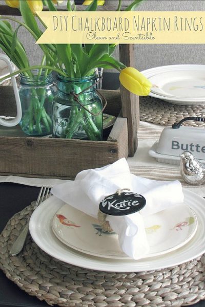 Fun DIY Chalkboard Napkin Rings. So easy to change up for any occasion! // cleanandscentsible.com