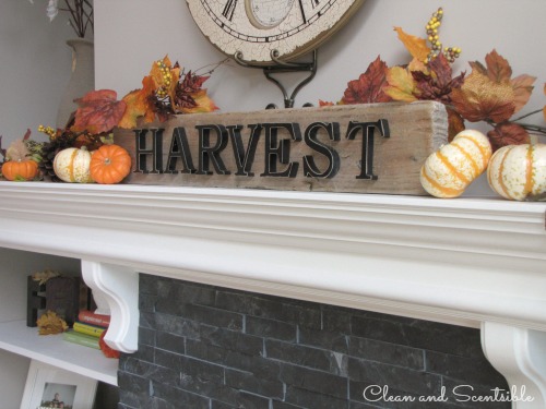 Fall and Thanksgiving Mantel  with lots of other fall decorating ideas.
