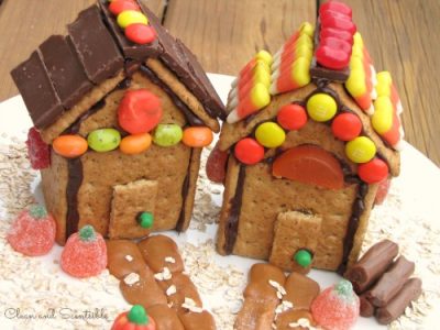 Cute Thanksgiving or fall house made from graham crackers and left over Halloween candy - great way to use up your candy stash!