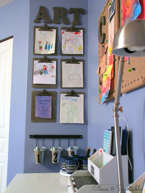 Great ideas for a kids' homework station. // cleanandscentsible.com