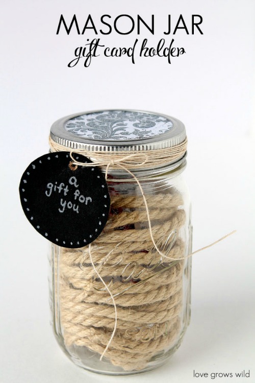 Mason Jar Gift Card Holder and other Christmas inspiration ideas.