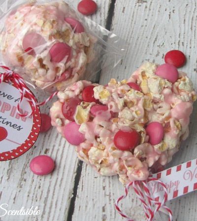 Valentine's Day Popcorn Pops and free printable Valentine's Day tags.