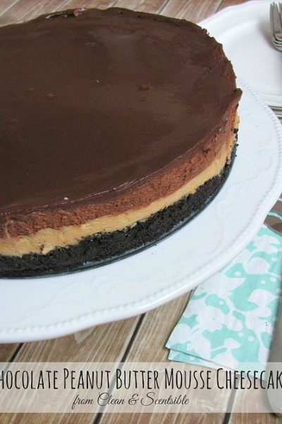 Chocolate peanut butter mousse cheesecake - SO good! // cleanandscentsible.com