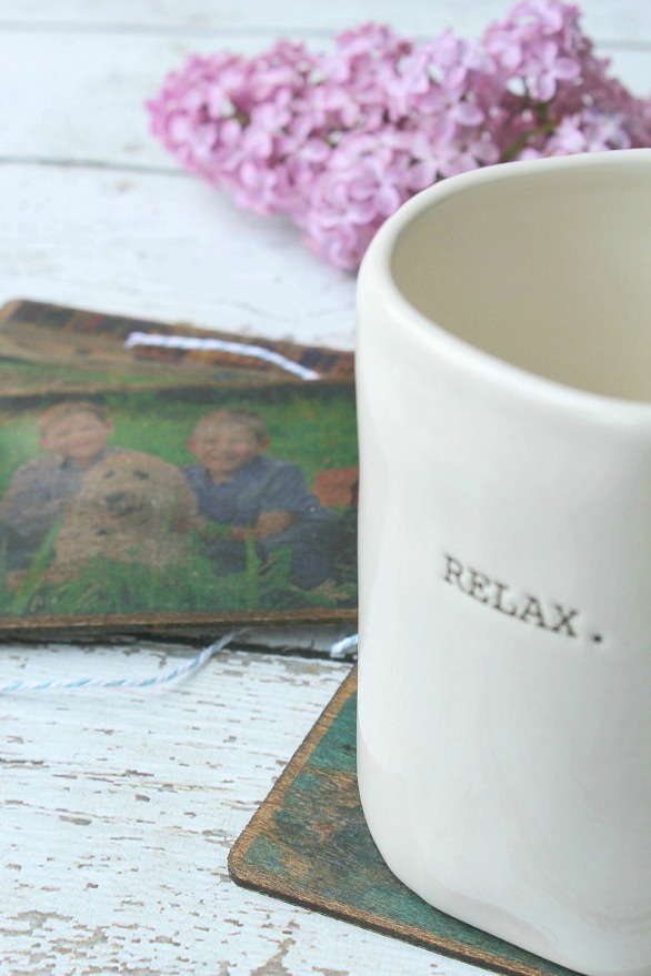 DIY Vintage Photo Coasters. Use this easy photo transfer technique to transfer your photos onto wooden coasters or any other wooden surface. So much fun to play around with!
