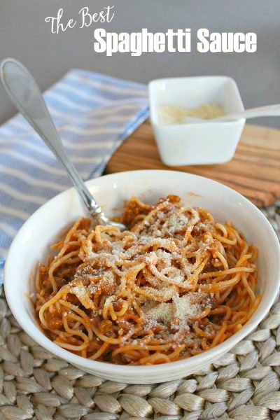 This creamy cheesy spaghetti sauce is the best out there! Simple to prepare and perfect for those busy weeknight meals!