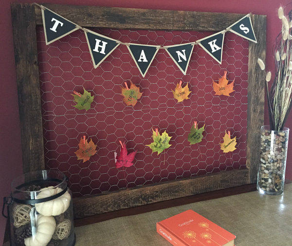 This thankful leaves display is such a sweet idea for Thanksgiving and a great reminder of all we have to be thankful for!