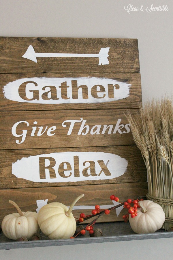 Easy tutorial for this DIY Rustic Thanksgiving Sign.