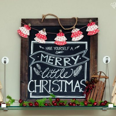 Beautiful Christmas home tour! with lots of simple Christmas decorating ideas.