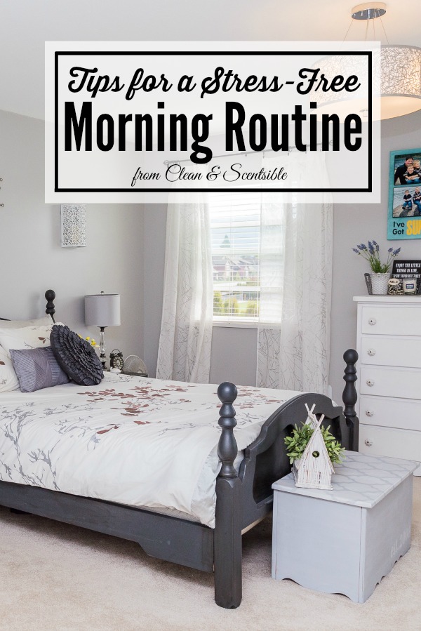Great tips to help you create a functional morning routine. If you struggle to get going in the morning, this is for you!
