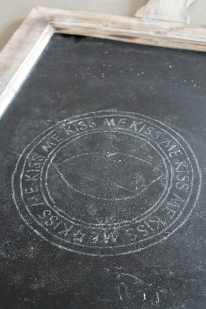 How to Transfer An Image Onto Chalkboard - Clean and Scentsible