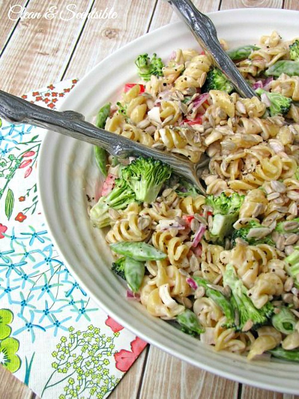 This vegetable pasta salad is the best! Perfect for summer BBQs and potlucks.