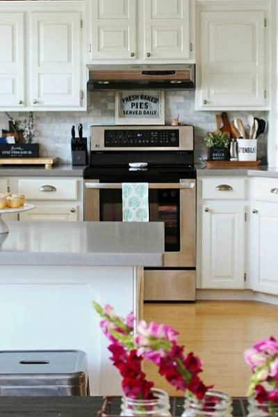 White kitchen design.