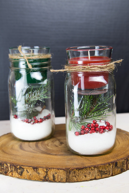 Simple mason jar Christmas decorations. Quick, easy, and inexpensive!