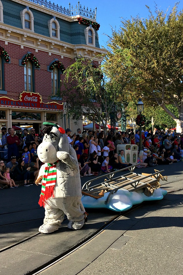 A Christmas Fantasy Parade. 10 magical things to see at Disneyland at Christmas.