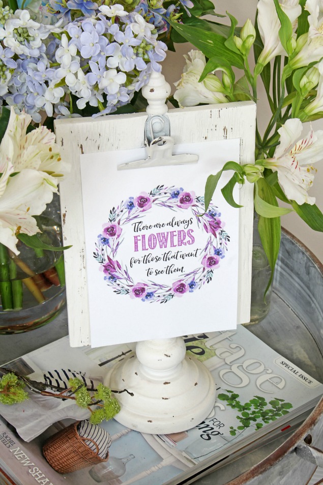 Beautiful collection of free spring printables.