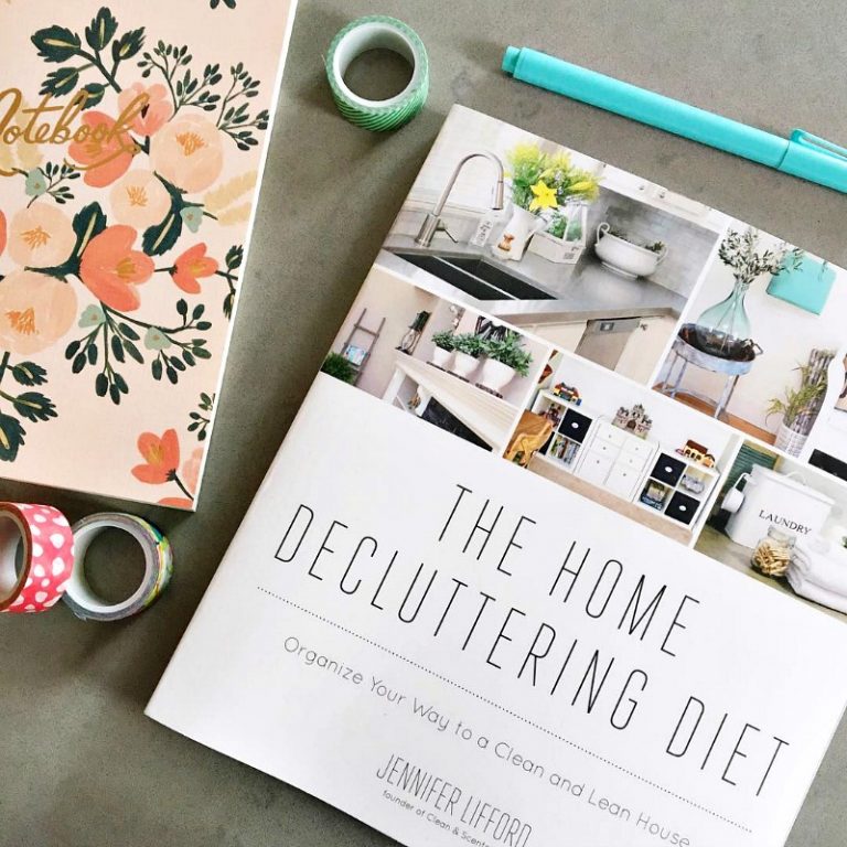 How to Organize the Master Bedroom {September HOD} - Clean and Scentsible