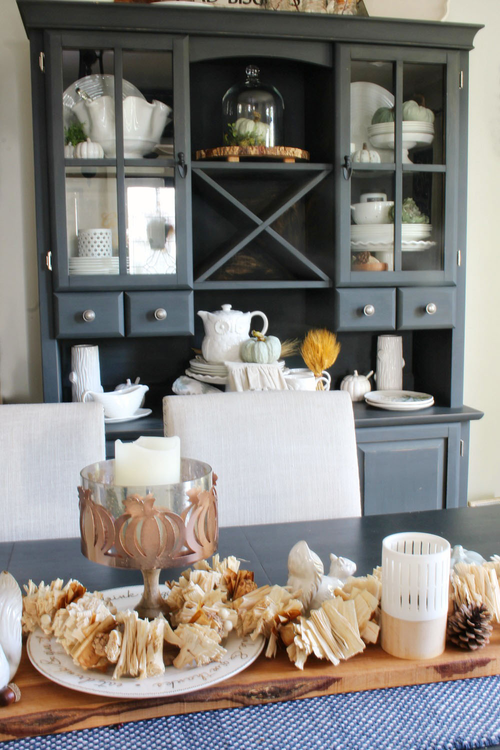 Fall home tour. Farmhouse style dining room with more muted colors and a pop of blue.
