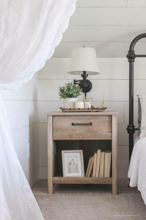 How to Organize the Master Bedroom {September HOD} - Clean and Scentsible