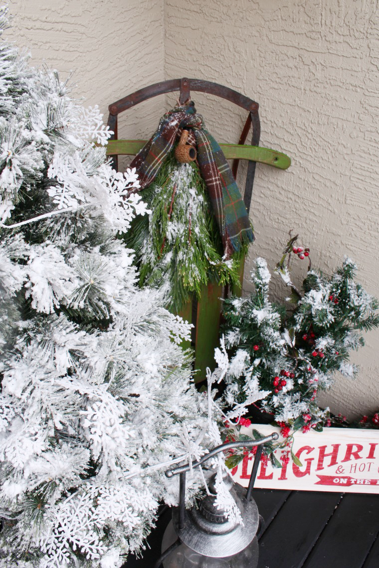 Winter wonderland Christmas Front Porch. Beautiful ideas to help you decorate your front porch for Christmas.