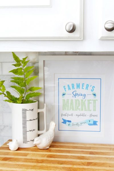 Farmer's Spring Market farmhouse style free printable.