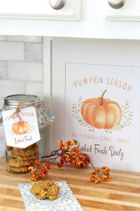 Pumpkin Season free fall printable used as fall artwork and tags for fall baking gifts.