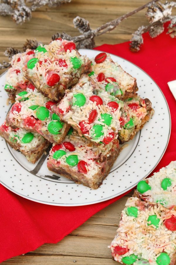 Christmas Seven Layer Bars - Christmas Cookie Hop - Clean and Scentsible