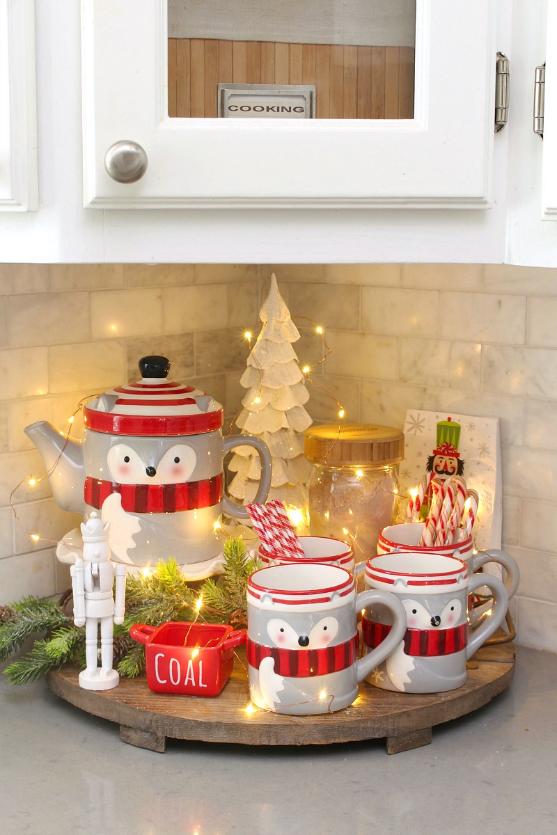Simple Christmas hot chocolate bar with twinkle lights.