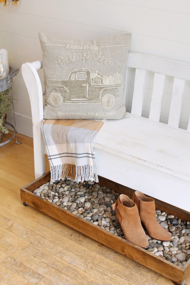 Fall Foyer Ideas - Clean and Scentsible
