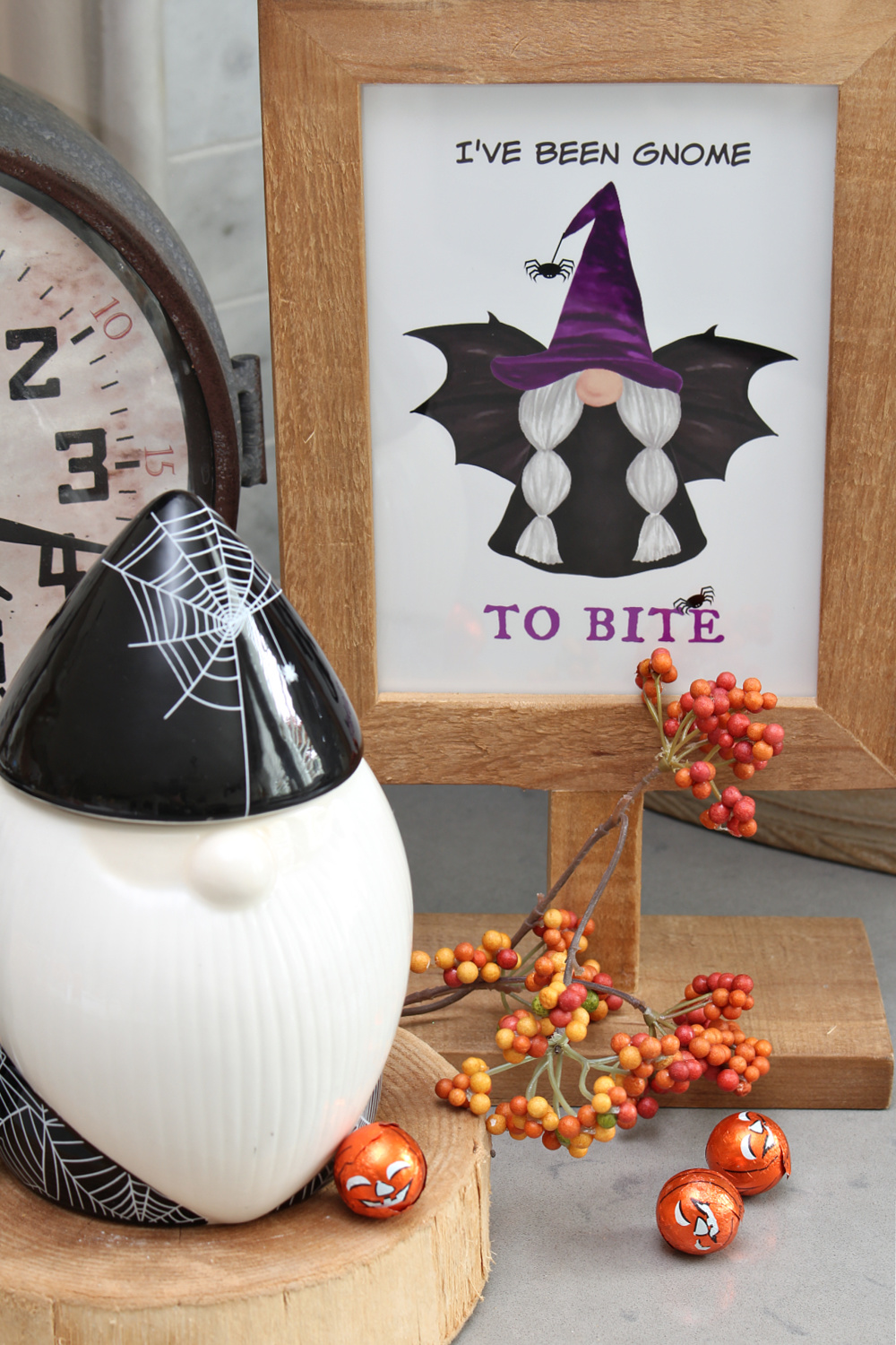 I've Been Gnome to Bite free Halloween gnome printable.