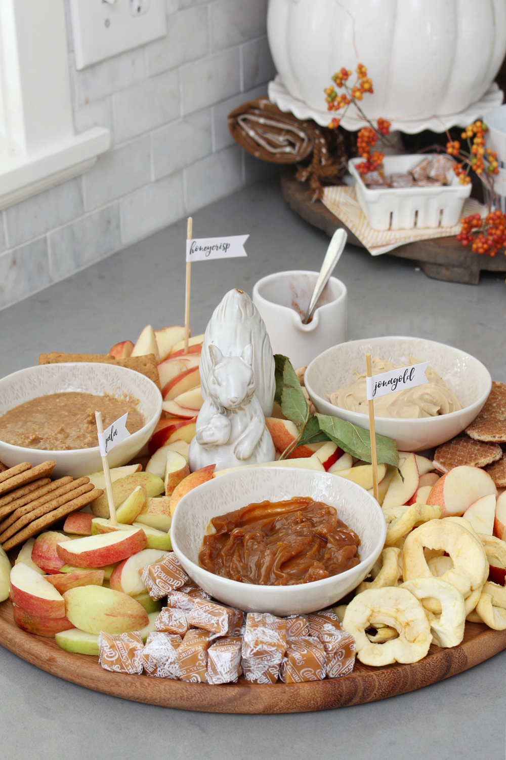 Delicious apple snack board charcuterie.