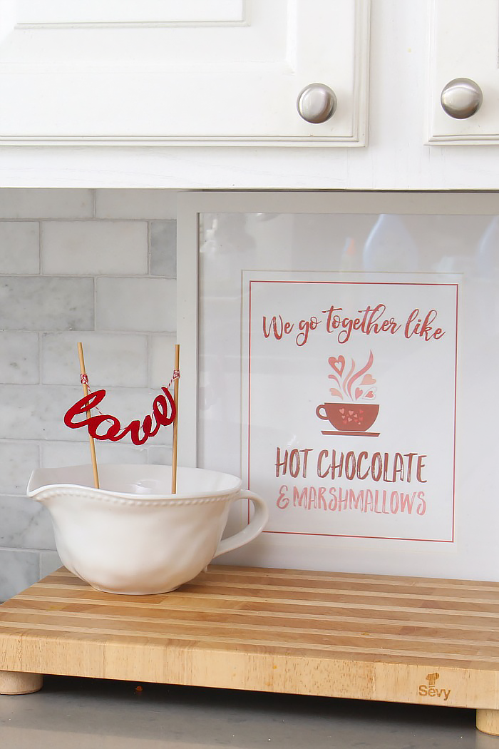 We Go Together Like Hot Chocolate and Marshmallows free Valentine's Day printable.