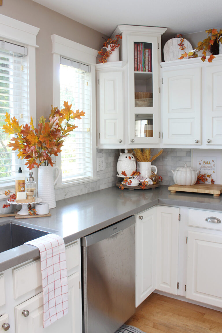 Fall Decor for the Kitchen - Clean and Scentsible