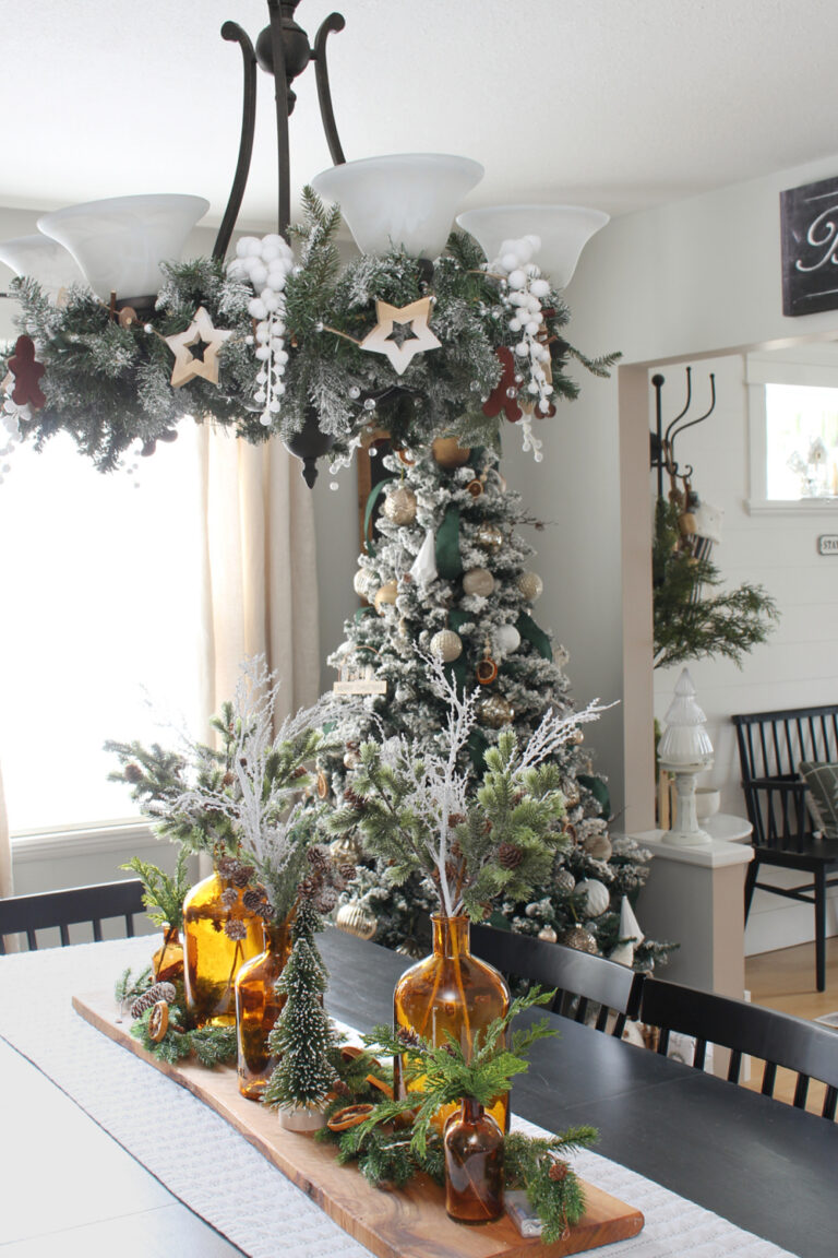 Christmas Dining Room with Amber - Clean and Scentsible